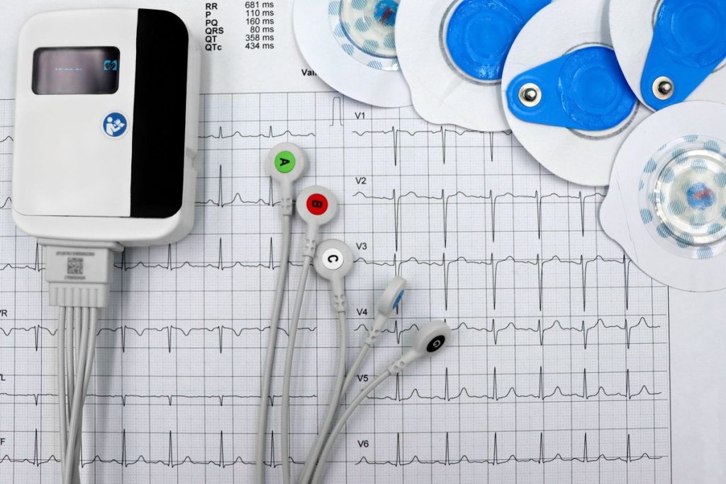 prendre l'avion avec un holter implantable